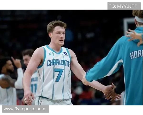 未来可期克尼佩尔表现出色11投7中斩获20分5篮板8助攻三分球命中率高达57